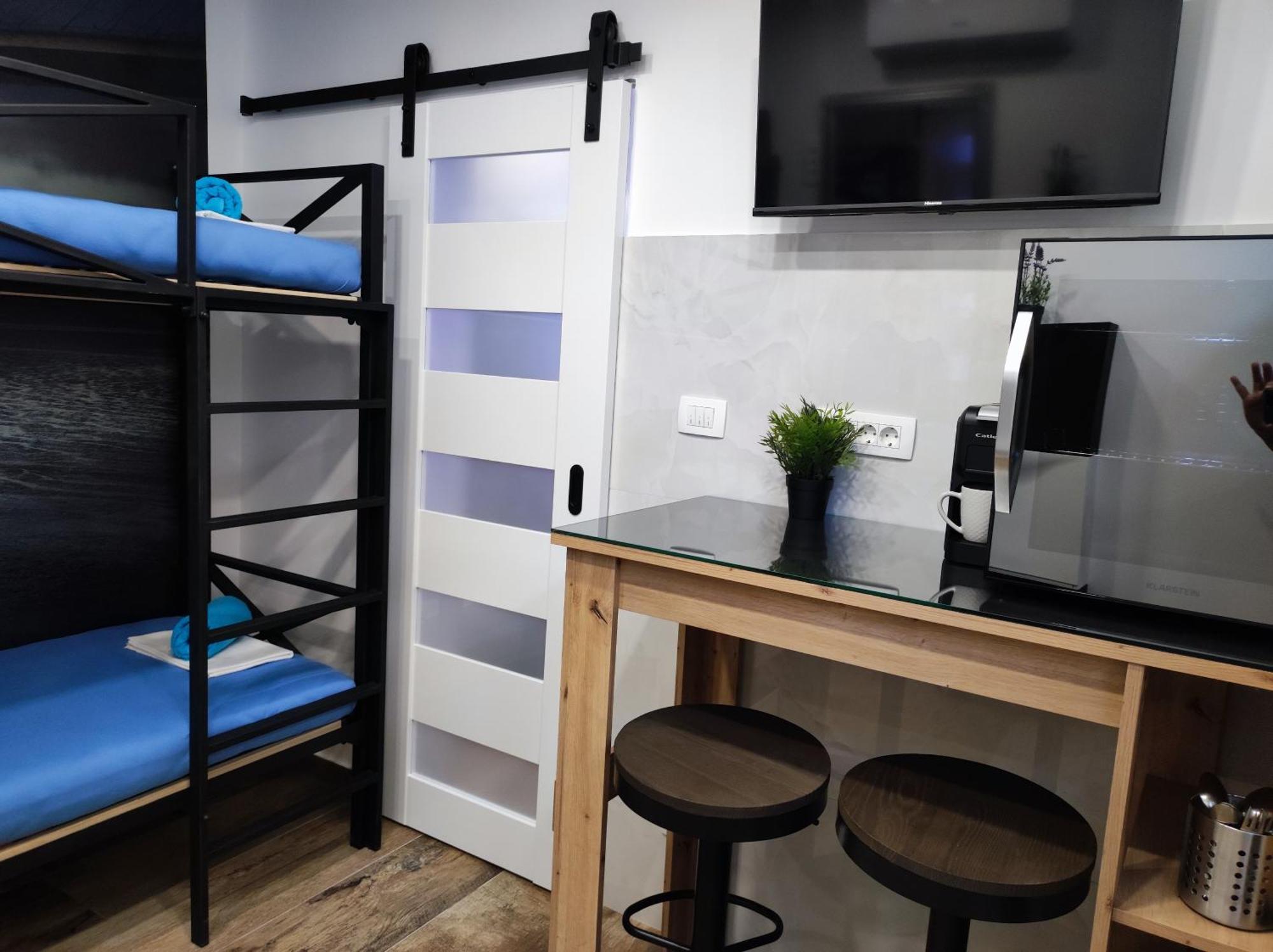 Apartament Bacvice & *